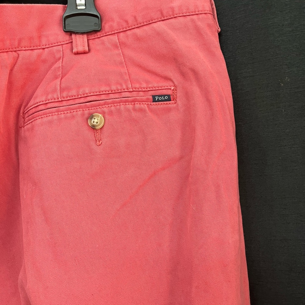 Shorts - Picture 2 of 3